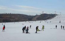 九龙国际滑雪场